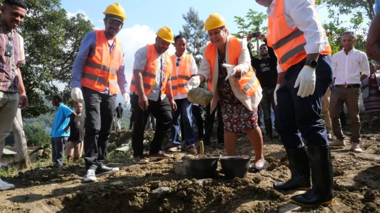 Ombudsman Launches Construction of Protective Wall for PDHJ Same Territorial Delegation